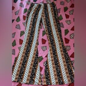 NWOT Rue 21 Flare Legging Pants